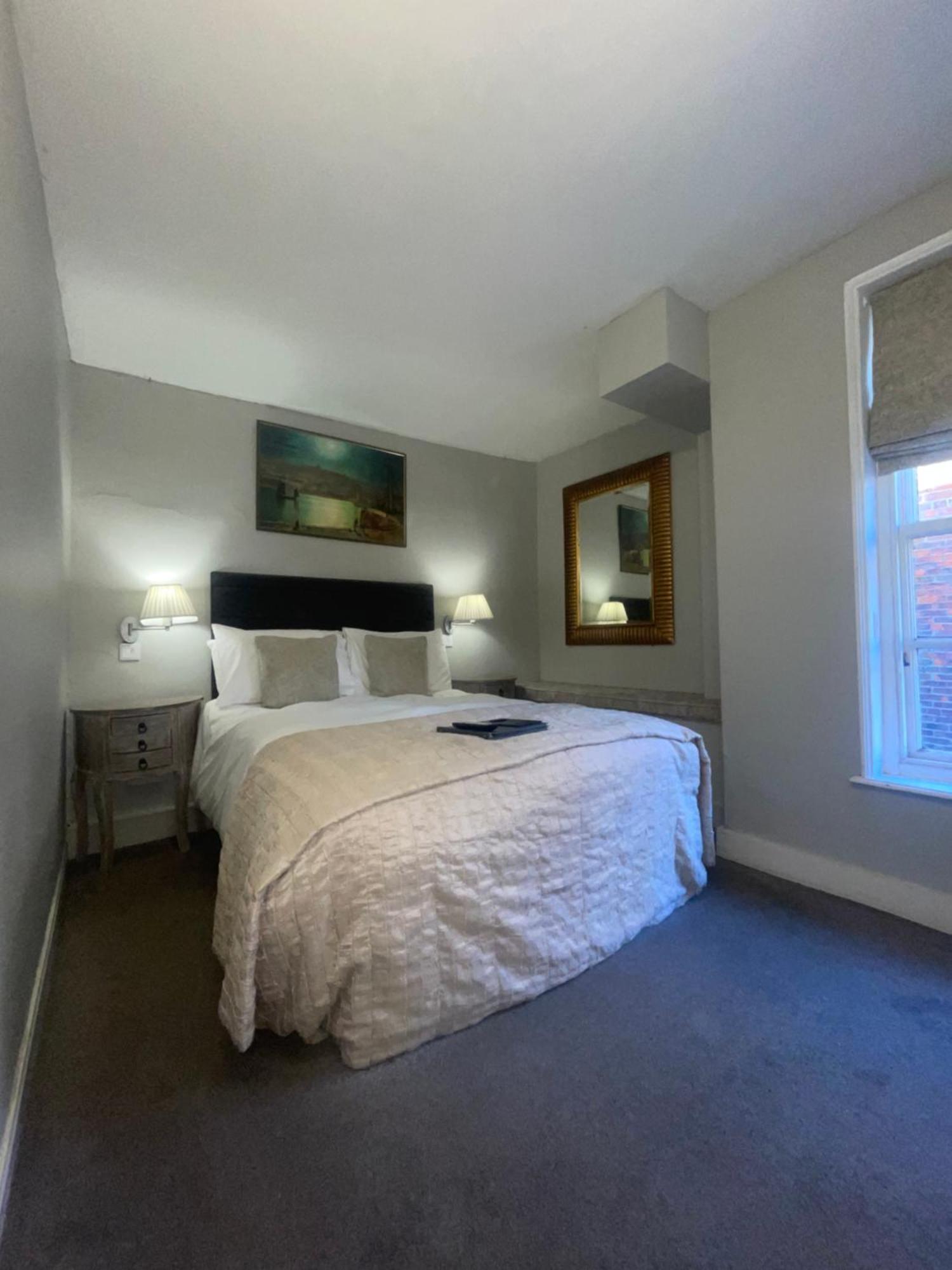 White Horse & Griffin Hotel Whitby Ngoại thất bức ảnh