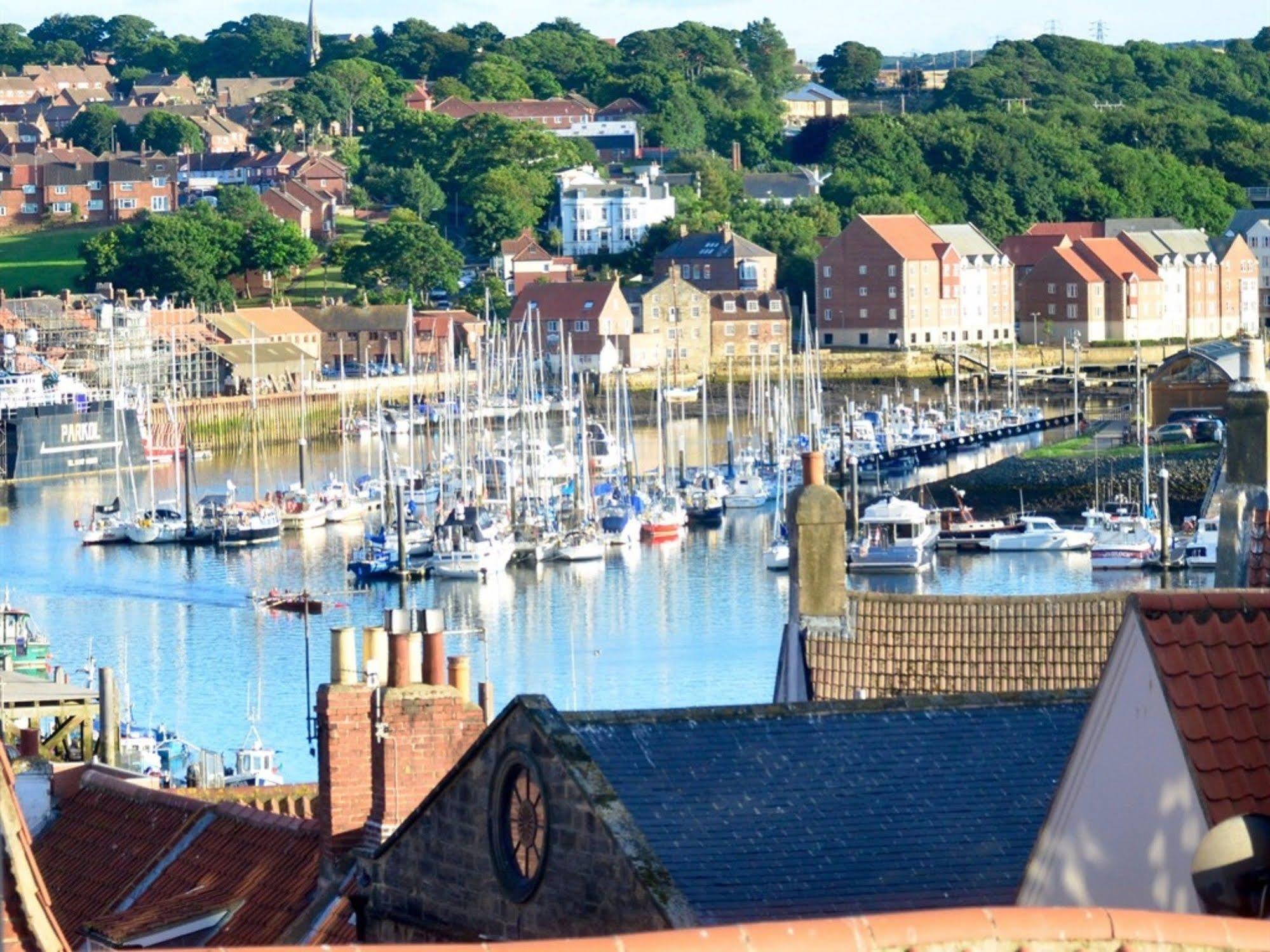White Horse & Griffin Hotel Whitby Ngoại thất bức ảnh